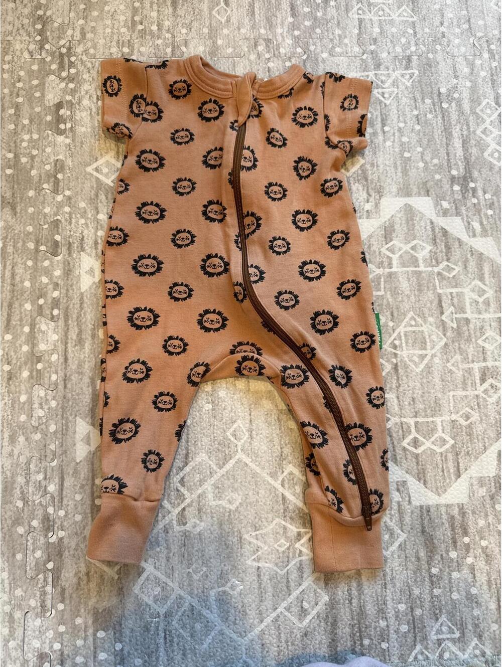 Parade Baby Tan Lion Print Zip Romper One Piece Pajamas